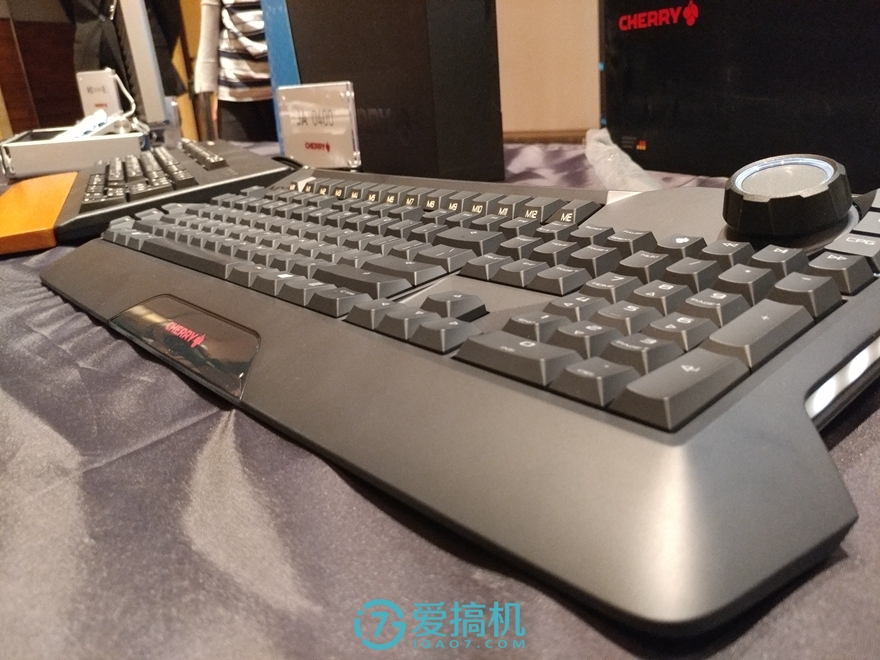 CHERRY发布全新机械键盘MX BOARD 8.0和9.0