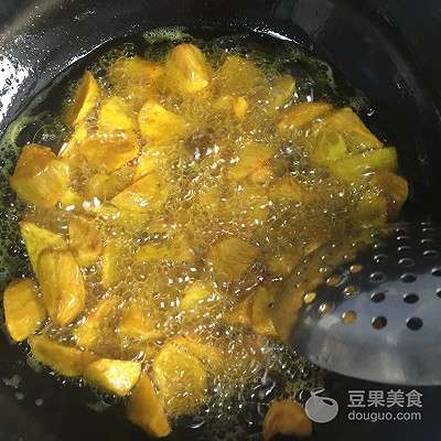 拔丝地瓜的做法（拔丝地瓜的做法视频）-第7张图片-科灵网