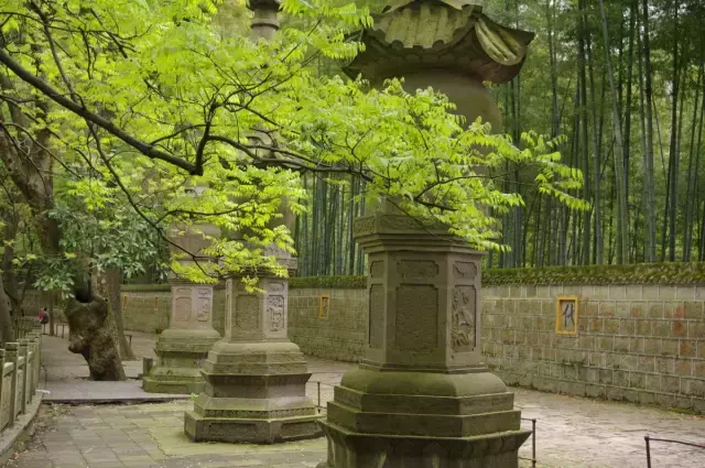 宁波天童寺，佛门净地前的虔心一拜