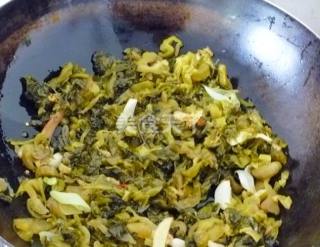 正宗酸菜魚的做法,正宗酸菜魚的做法步驟視頻