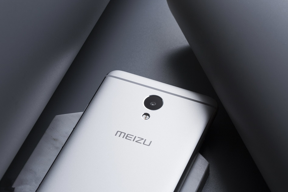 只贵100元,魅蓝note5 却多了旗舰工艺 18w快充!