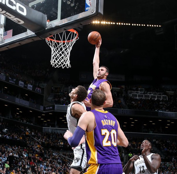 2013年nba扣篮大赛路线回放-联盟本赛季第一神扣诞生-第5张图片