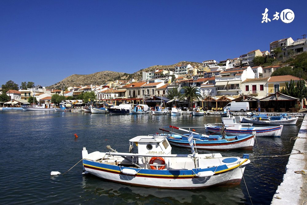 爱琴海诸岛主要包括:基克拉泽斯群岛,佐泽卡尼索斯群岛(南斯波拉泽斯