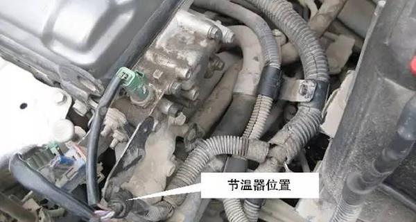 廉價冷凍液毀發動機!冷卻系統常見故障排除