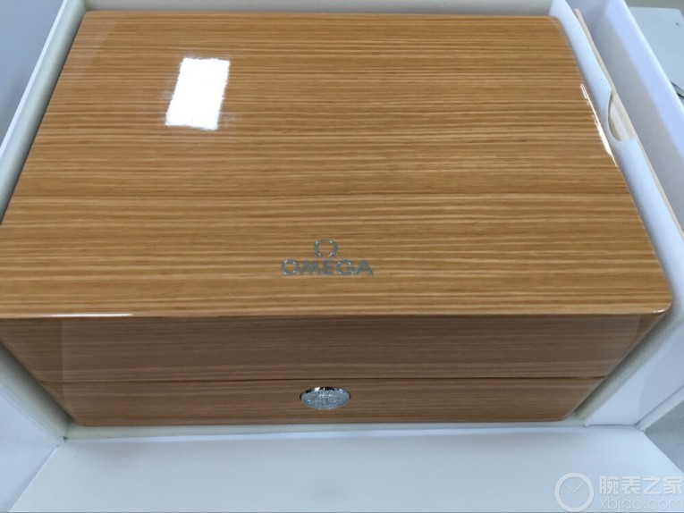 本命年给自己的礼物 欧米茄海马