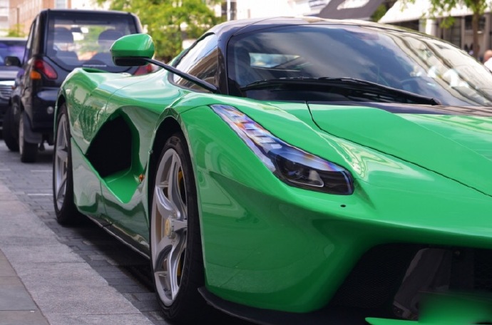 墨绿色法拉利_绿色法拉利图片大全 - 阜阳汽车网