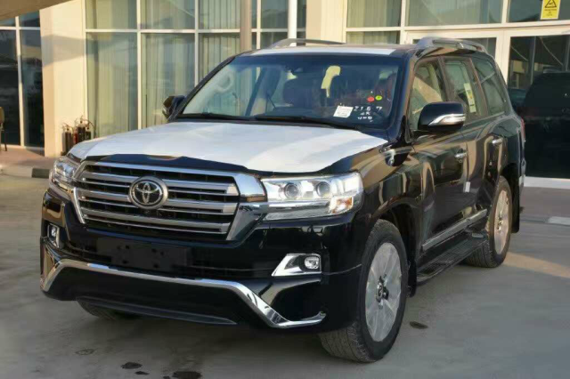 智能卡,一键启动,蠕行系统 底挂,双驱自动空调 前2后4电眼 拖钩兰德酷