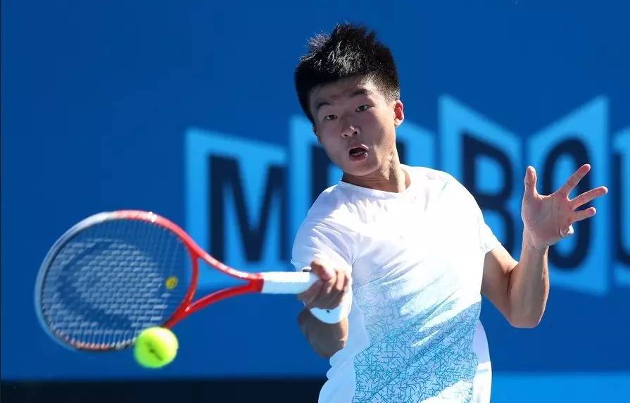 为什么网球用罐子装的(中国男网为什么大满贯正赛一场都赢不了？李娜：太懒了！)