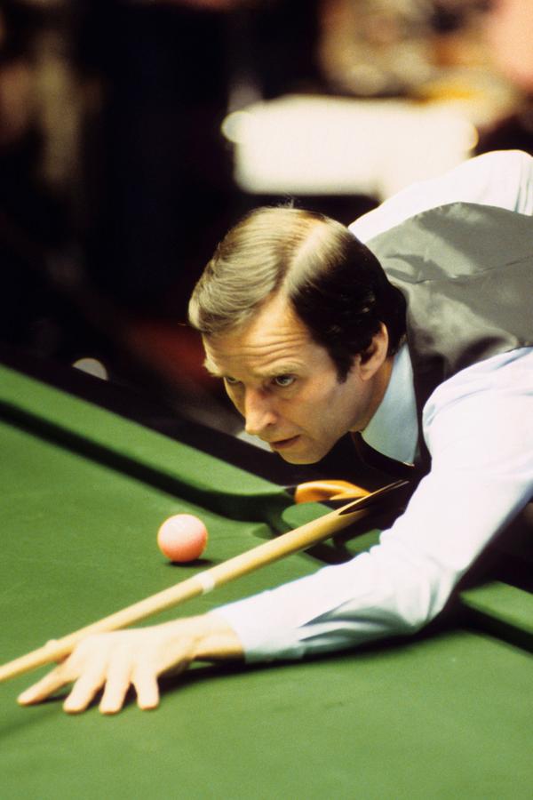 1972斯诺克世锦赛决赛(克鲁斯堡诞生的首位世界冠军：顽强对抗重症肌无力，罹患胃癌弃疗)