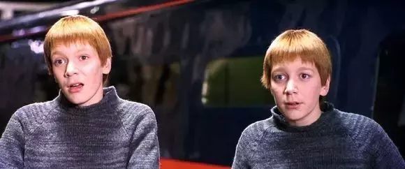 高考奇葩监考老师（大学里有哪些让监考老师防不胜防的作弊方法）