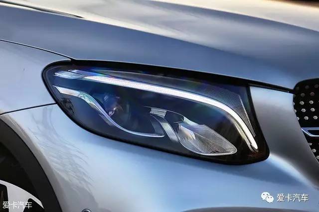优雅而风华 爱卡测试奔驰GLC260 Coupe