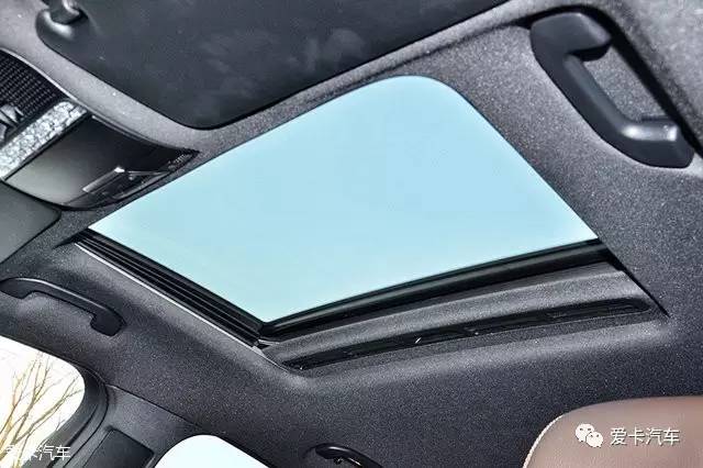优雅而风华 爱卡测试奔驰GLC260 Coupe