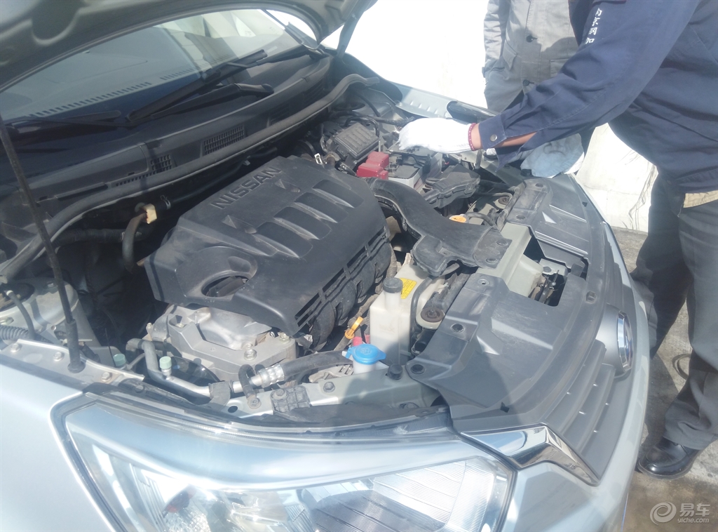 东风日产启辰D50小保养