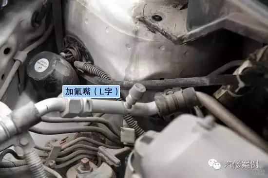 汽车空调加氟指南：氟利昂价格与操作步骤详解