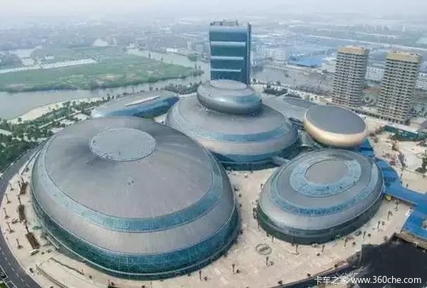 号称中国10大最丑建筑 走南闯北的卡友们你见过比这更丑的吗