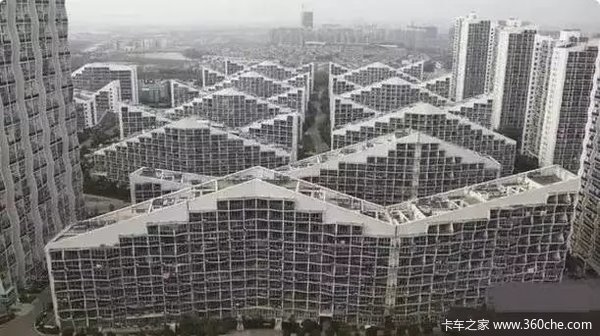 号称中国10大最丑建筑 走南闯北的卡友们你见过比这更丑的吗