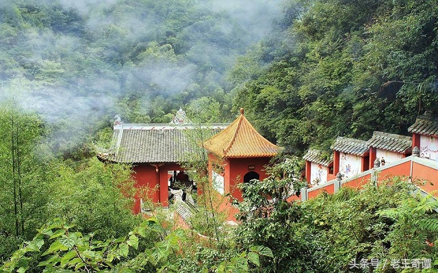 少年为仙妻，借一月阳寿，灰飞烟灭，只为一句承诺！