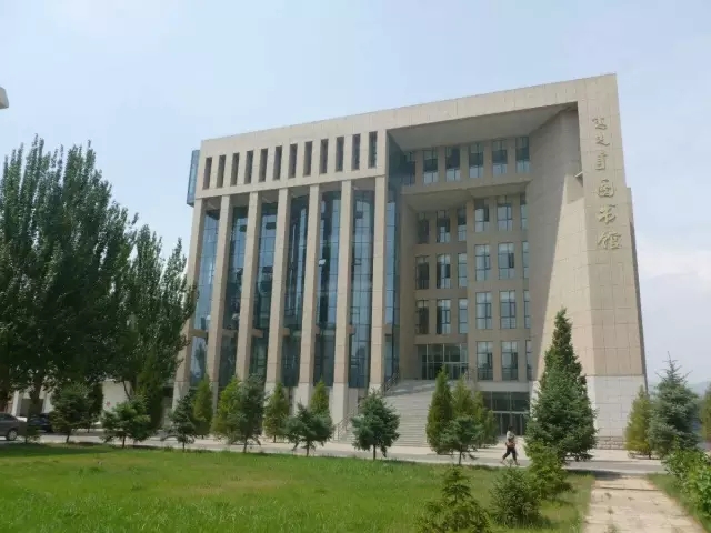 万万没想到内蒙古居然有这么多所大学 你的母校叫你来报道