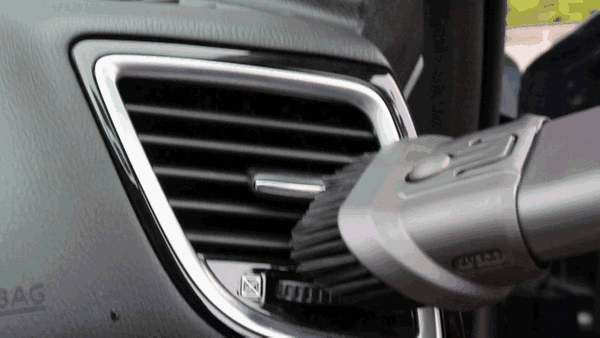 汽车内饰如何清洗?Dyson V6手持车载吸尘器评测