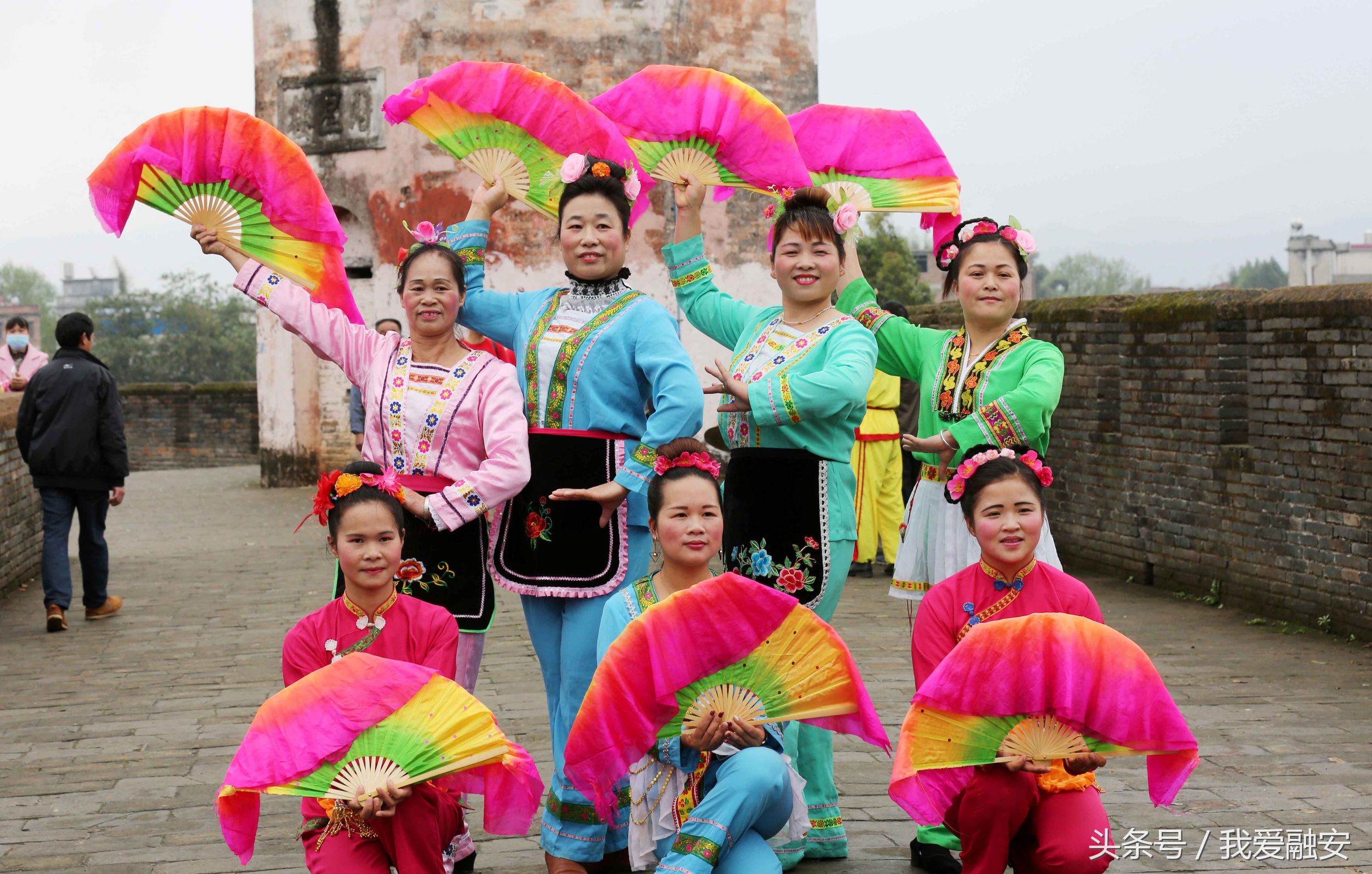 十月花(十月花彩调)-骁龙网