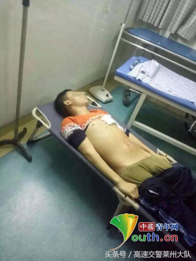 中学生持刀砍老师后被老师群殴致死—校园中何来如此多戾气？