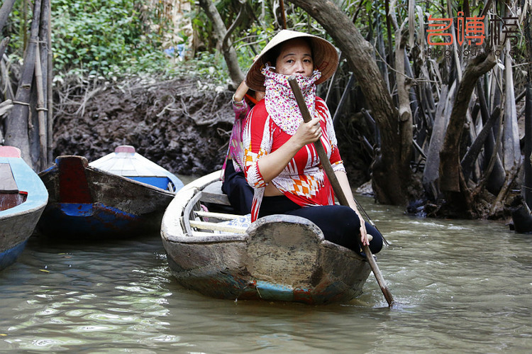 越南街头美女，浓浓的热带风情