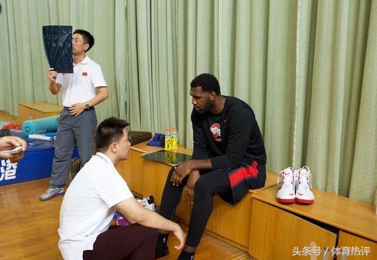 为什么nba状元都容易受伤(力压杜兰特的选秀状元奥登，频频受伤真因竟是，一条腿长一条腿短)