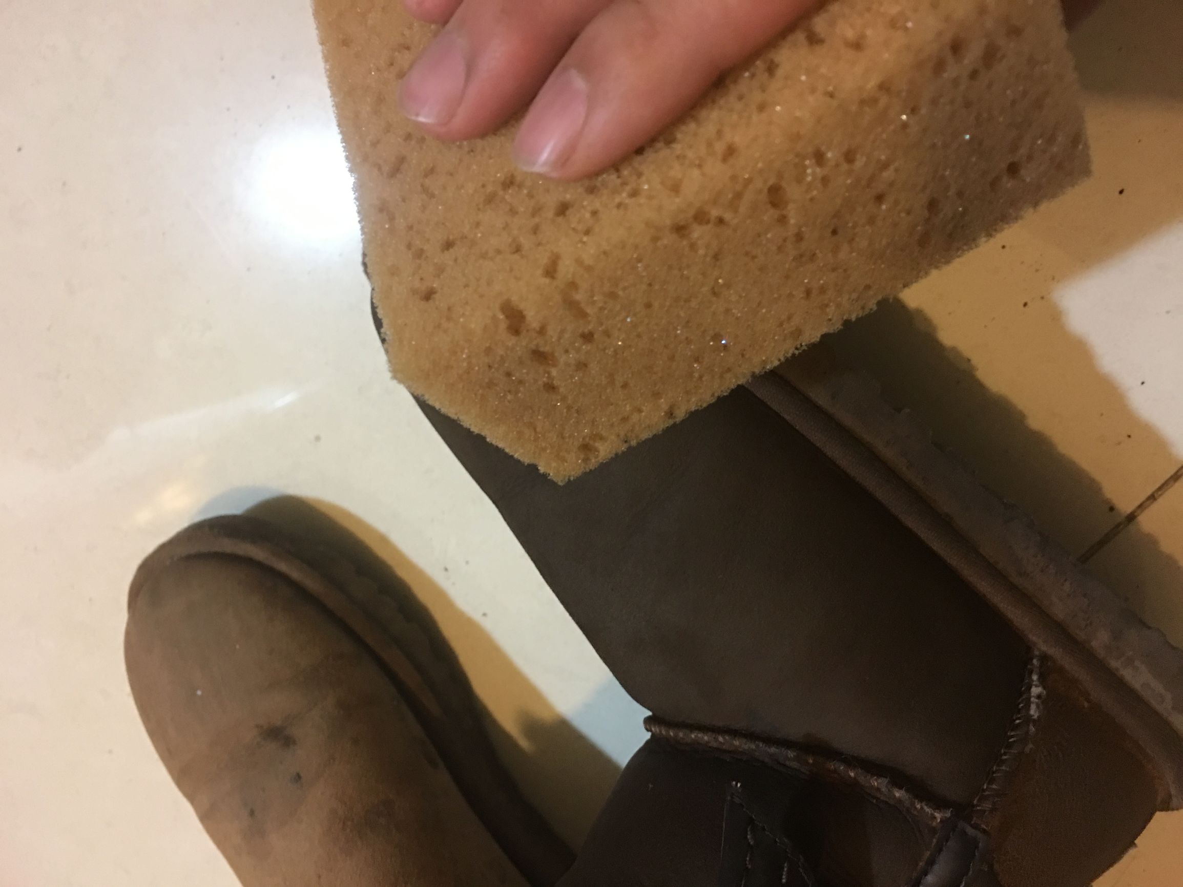 4款常备鞋子UGG，大黄靴，红翼，Nike，教你如何清洗