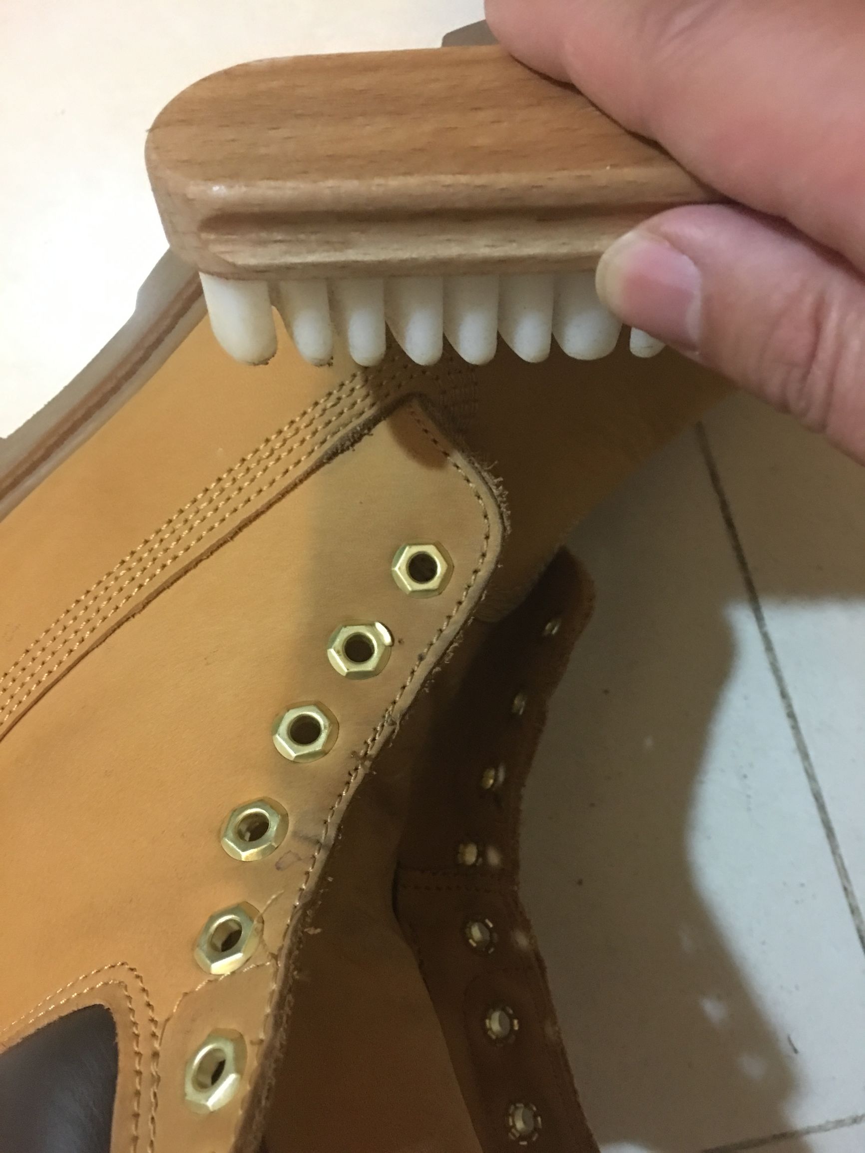 4款常备鞋子UGG，大黄靴，红翼，Nike，教你如何清洗