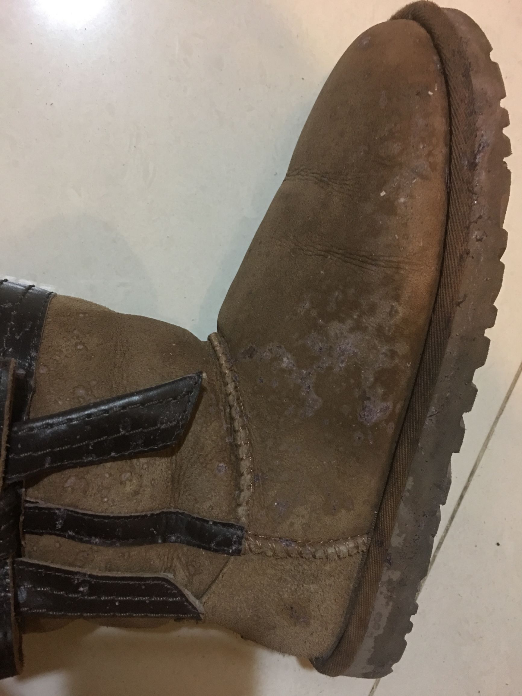4款常备鞋子UGG，大黄靴，红翼，Nike，教你如何清洗