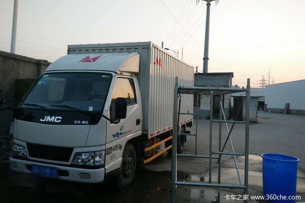 江铃轻卡还是3款 但驾驶室又双叒改啦