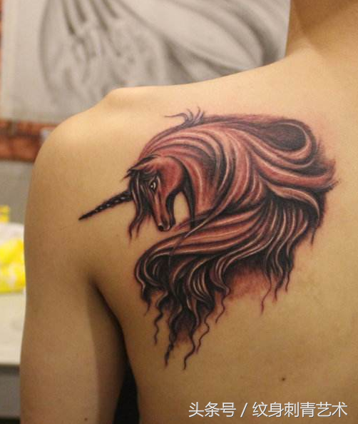 十二生肖之马纹身,是你的属性马?