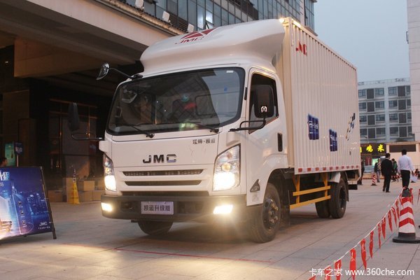 江铃轻卡还是3款 但驾驶室又双叒改啦