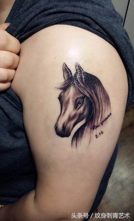 十二生肖之马纹身,是你的属性马?