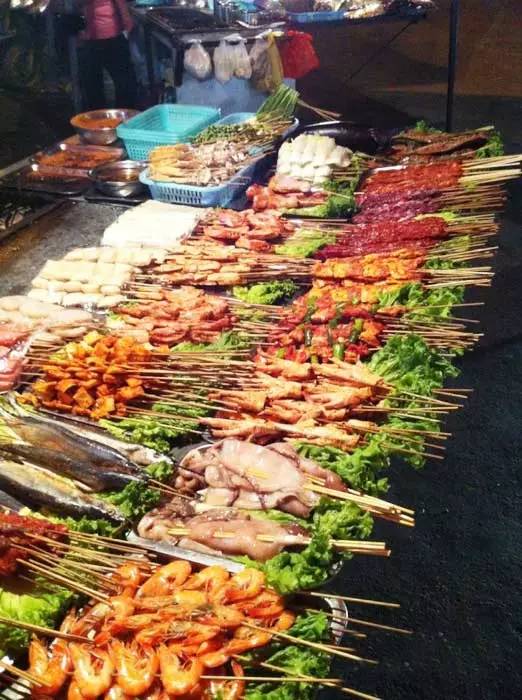 昆明最销魂的12个夜市，烧烤、撸串儿，好吃的夜生活都在这里！