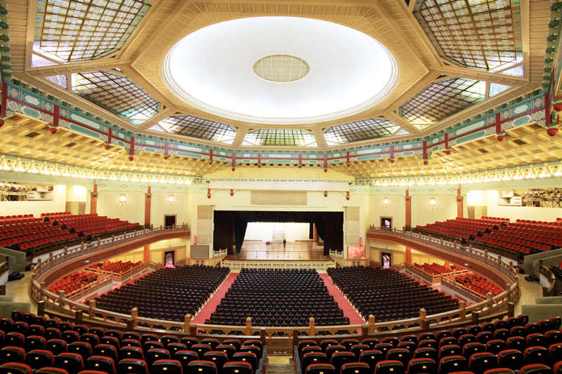 如今,中山纪念堂是广州最具标性的建筑物之一,也是广州市大型集会和