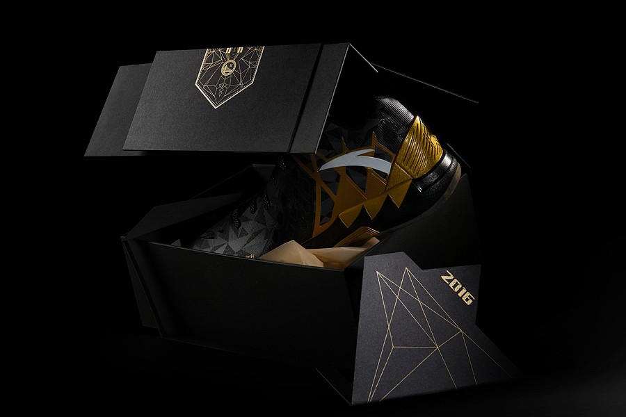 如此高端大气上档次的设计征服了不少网友,"这个鞋盒碉堡了","低调有