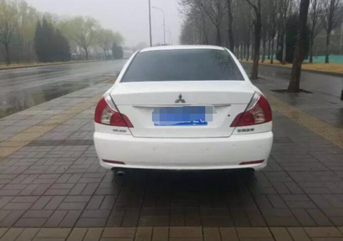 07年的老爷车,三菱蓝瑟,越老越有味道,现只要1.5万