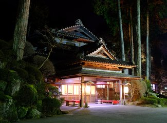 与日本的第二次邂逅：下吕汤之馆岛，白川乡合掌村，白马高地滑雪，东京迪斯尼