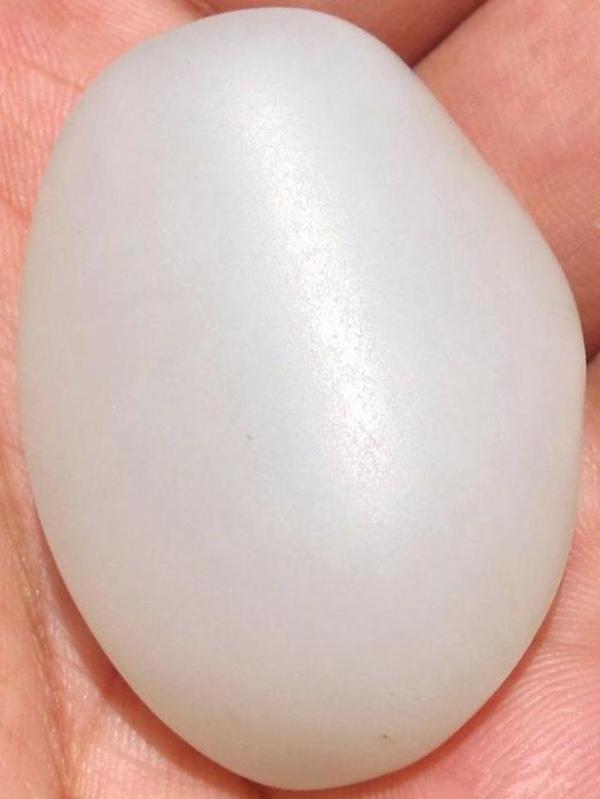 超简单的和田玉羊脂玉真假鉴别4步法