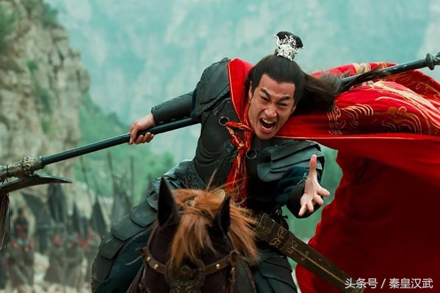 马的寿命一般在20-30岁左右,而战马赤兔已经33岁了(人类99岁左右)