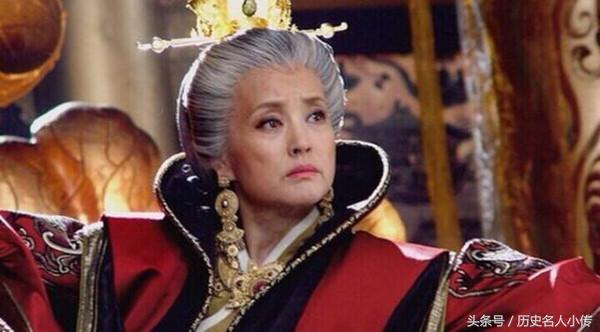 终于惹恼了武则天,她下令身边的凤阁侍郎李昭德将王庆之拖出去痛打