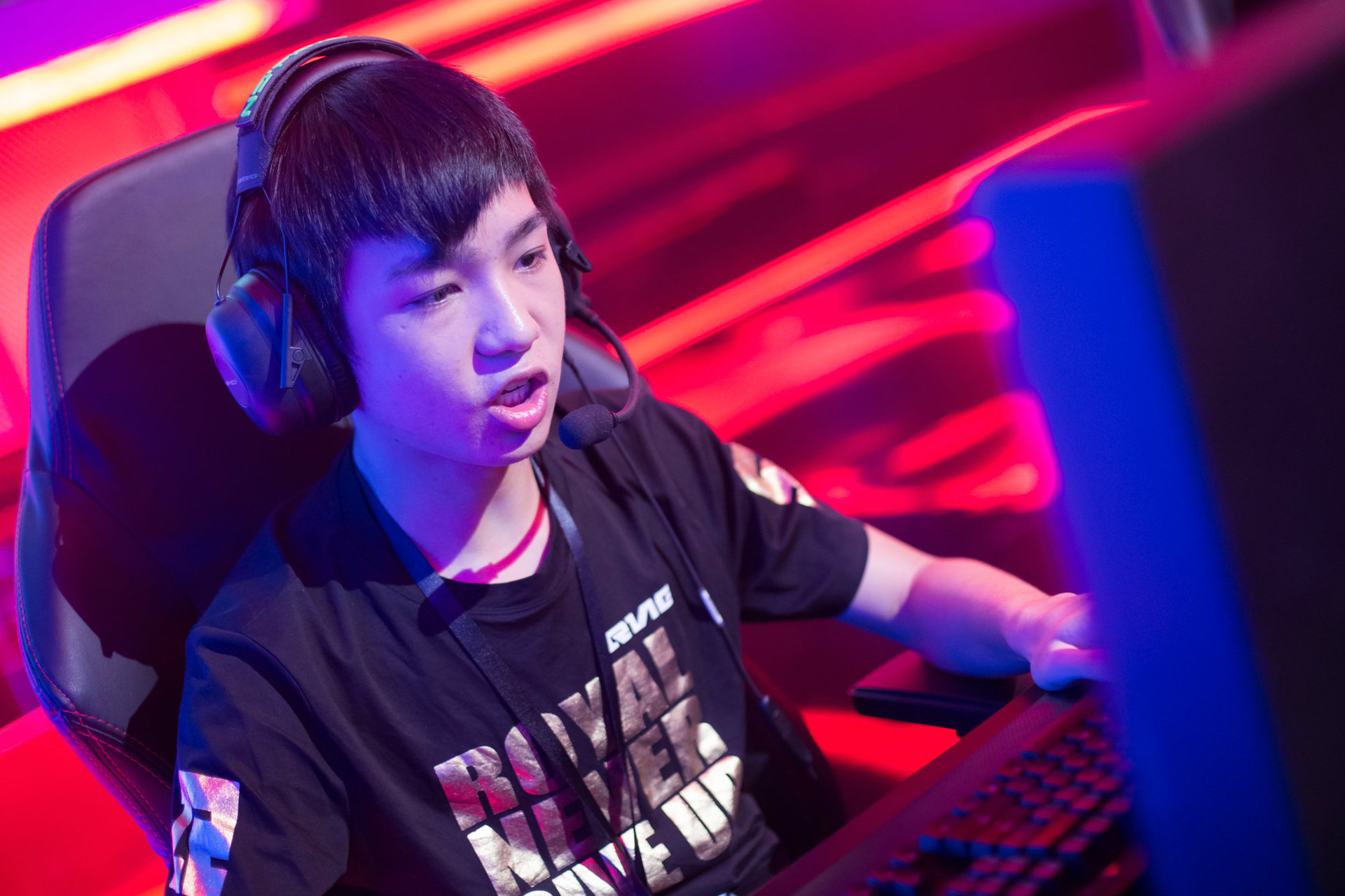 LoL赛程空窗小盘点：LPL各大战队的“颜值担当”
