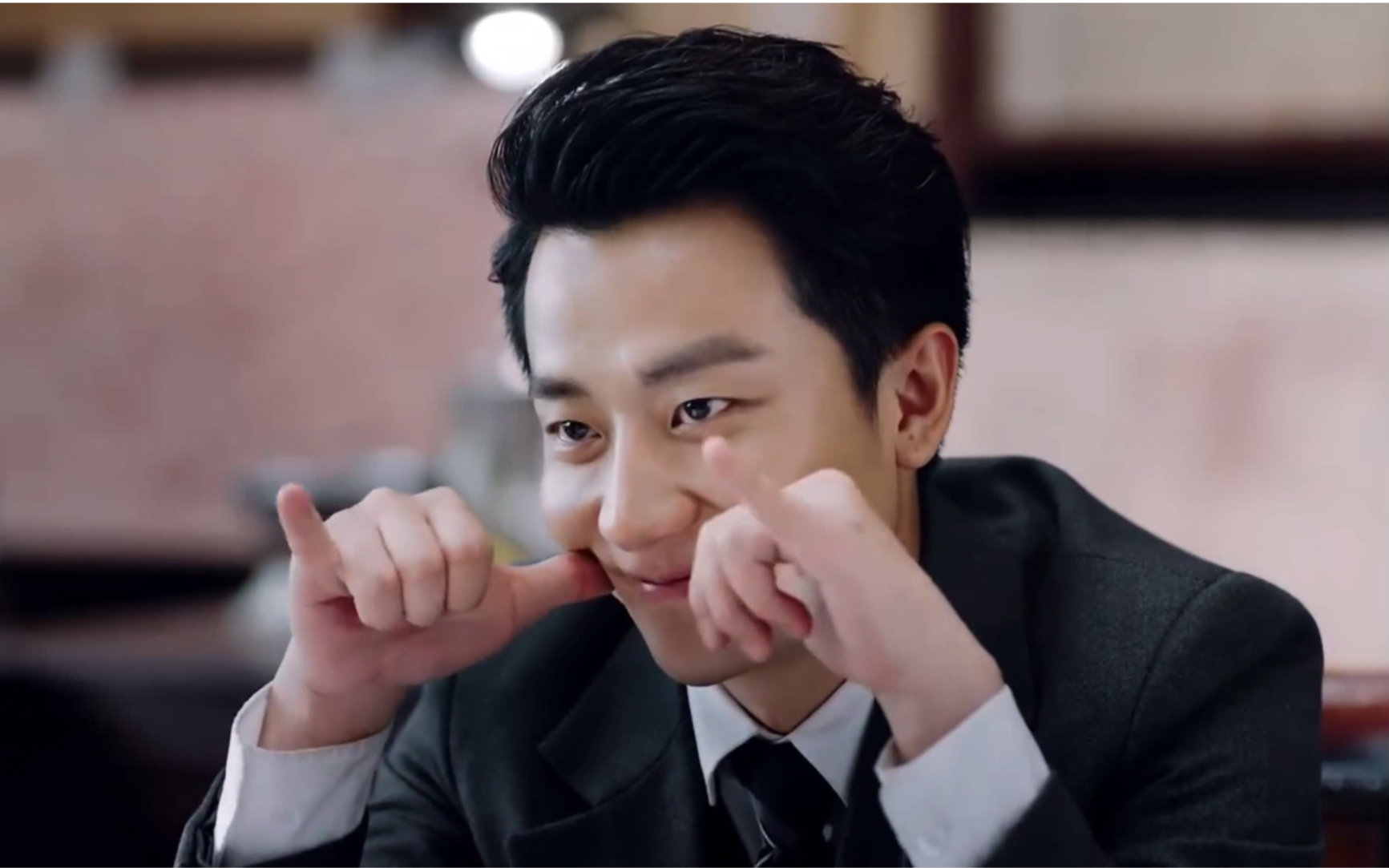 与娱乐圈八字不合跟你八字不合