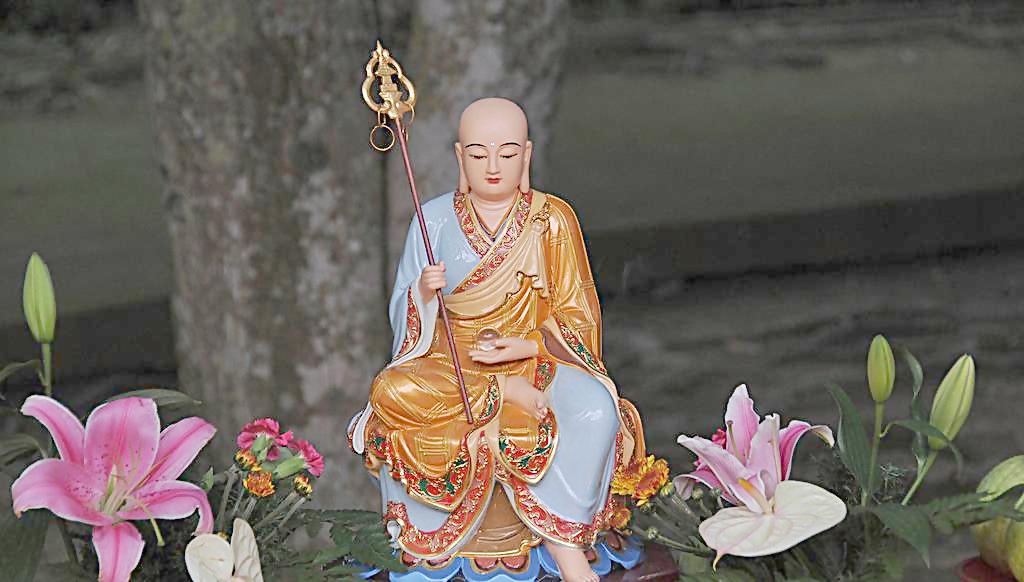 念诵地藏经的惊人感应故事!(念诵地藏经一个月发财)