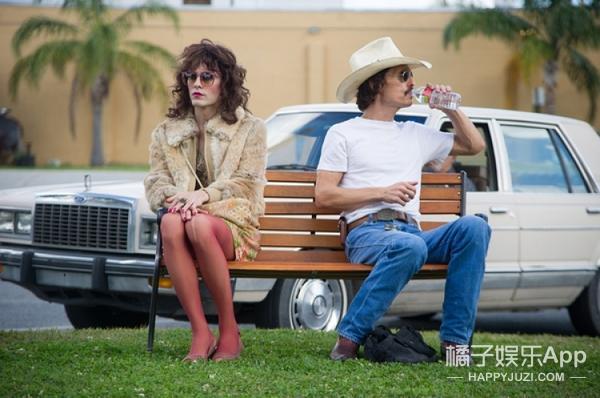 温婉，娇憨，挑逗，狂放，男演员穿起女装也是各有各的味道！