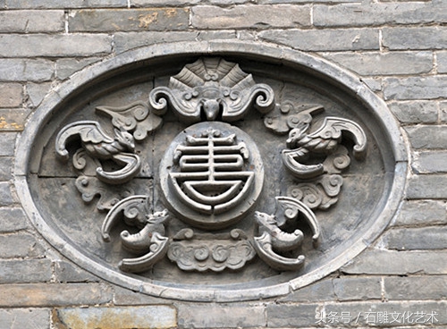 建筑上刻着蝙蝠寓意着什么(建筑上雕刻蝙蝠的寓意是什么) - 风集网