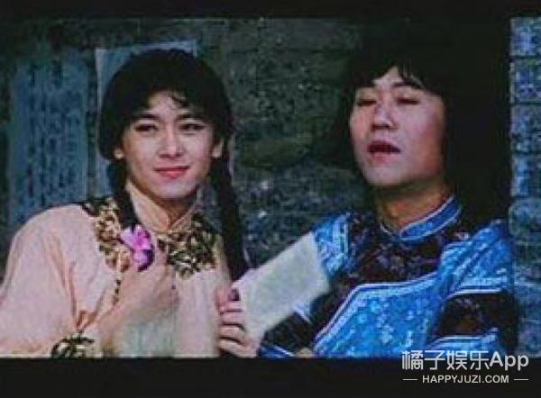 温婉，娇憨，挑逗，狂放，男演员穿起女装也是各有各的味道！