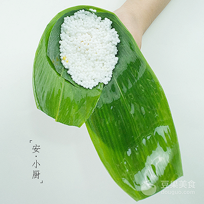 西米粽子的做法,西米粽子的做法和包法的正確煮法