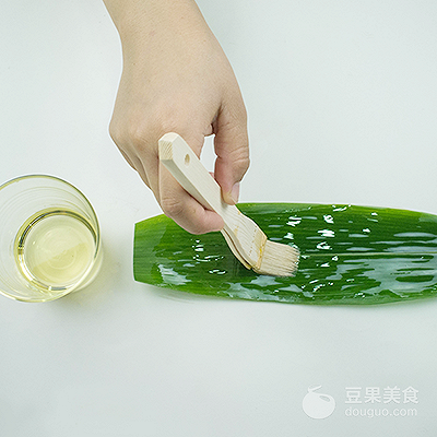 西米粽子的做法,西米粽子的做法和包法的正確煮法